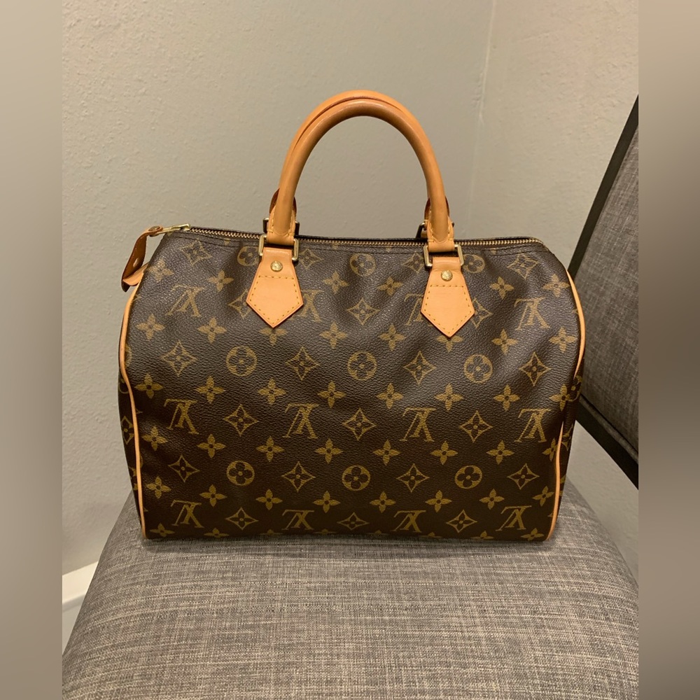 Louis Vuitton Speedy 30